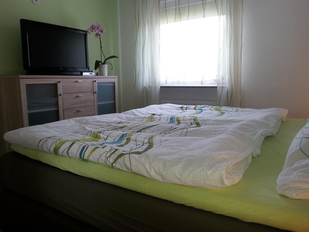 Apartment Ferien- Messewohnung Naehe Koeln-messe Flughafen Bonn
