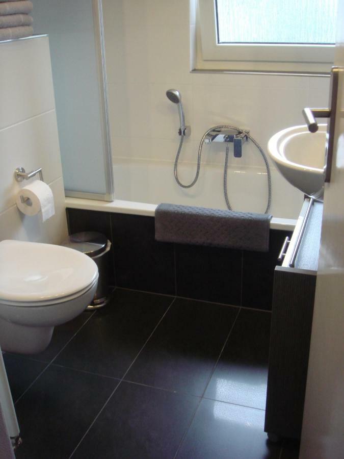 Apartment Ferien- Messewohnung Naehe Koeln-messe Flughafen Bonn